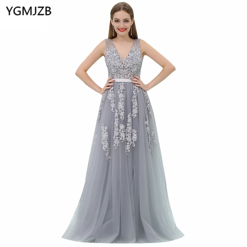 New Arrival Long Evening Dresses 2018 A-Line V Neck Cap Sleeve Floor Length Lace Tulle Formal Prom Evening Gown Vestido De Festa
New Arrival Long Evening Dresses 2018 A-Line V Neck Cap Sleeve Floor Length Lace Tulle Formal Prom Evening Gown Vestido De Festa