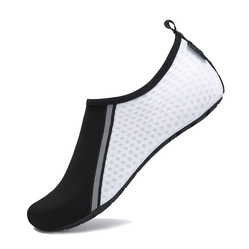Soft Aqua Shoes Breathable Diving Swimming Socks Water Shoes Men Summer Beach Sandals Barefoot Shoes Yoga Shoes Woman Slippers
Soft Aqua Shoes Breathable Diving Swimming Socks Water Shoes Men Summer Beach Sandals Barefoot Shoes Yoga Shoes Woman Slippers