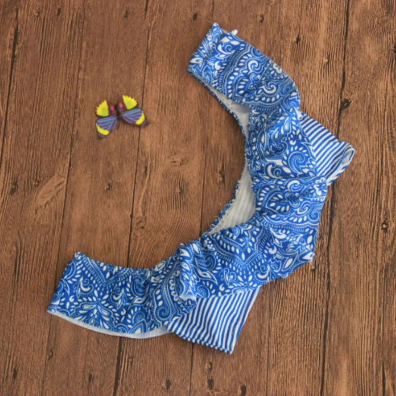 Newly Women Summer Off Shoulder Bikini Top with Pants Print Ruffled Hem Low Waist Swimsuit BFE88
Newly Women Summer Off Shoulder Bikini Top with Pants Print Ruffled Hem Low Waist Swimsuit BFE88