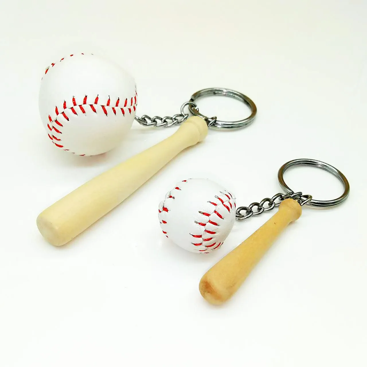 Mini Baseball Keychain Bag Charm Pendant Ball Ornaments Women Men Kids Key Ring Sports Fans Souvenir Birthday Gift Wholesale
Mini Baseball Keychain Bag Charm Pendant Ball Ornaments Women Men Kids Key Ring Sports Fans Souvenir Birthday Gift Wholesale