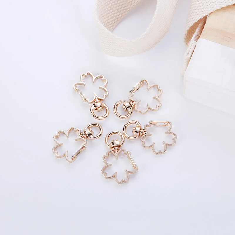 5Pcs Golden Flower Hook Keychain Lobster Buckle Pet DIY Handmade Label Quick Clip Metal Label Quick Clip Popular Keychain
5Pcs Golden Flower Hook Keychain Lobster Buckle Pet DIY Handmade Label Quick Clip Metal Label Quick Clip Popular Keychain