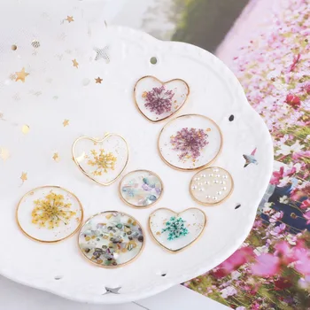 PURPLEGRAPE DIY Earrings Pendant Material Jewelry Accessories Epoxy Transparent Eternal Flower Pearl Round Love 4pcs
PURPLEGRAPE DIY Earrings Pendant Material Jewelry Accessories Epoxy Transparent Eternal Flower Pearl Round Love 4pcs