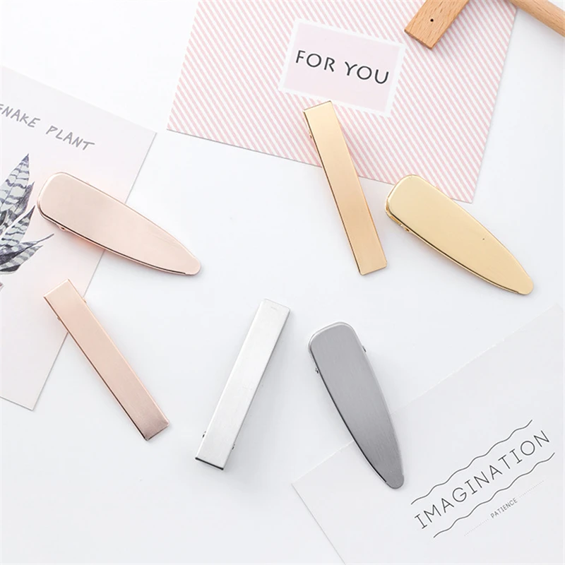 1Pc New Fashion Metal Hair Clip Snap Hair Barrette Stick Hairpin Barrettes for women girls Hair Styling Accessories
1Pc New Fashion Metal Hair Clip Snap Hair Barrette Stick Hairpin Barrettes for women girls Hair Styling Accessories