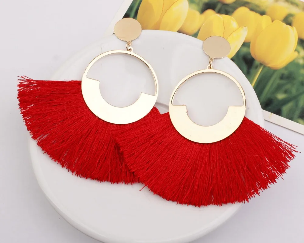 EK2135 Bohemia Ethnic Handmade Circle Fan Shaped Long Tassel Drop Earring Women Big Statement Fringed Earrings Vintage Jewelry
EK2135 Bohemia Ethnic Handmade Circle Fan Shaped Long Tassel Drop Earring Women Big Statement Fringed Earrings Vintage Jewelry