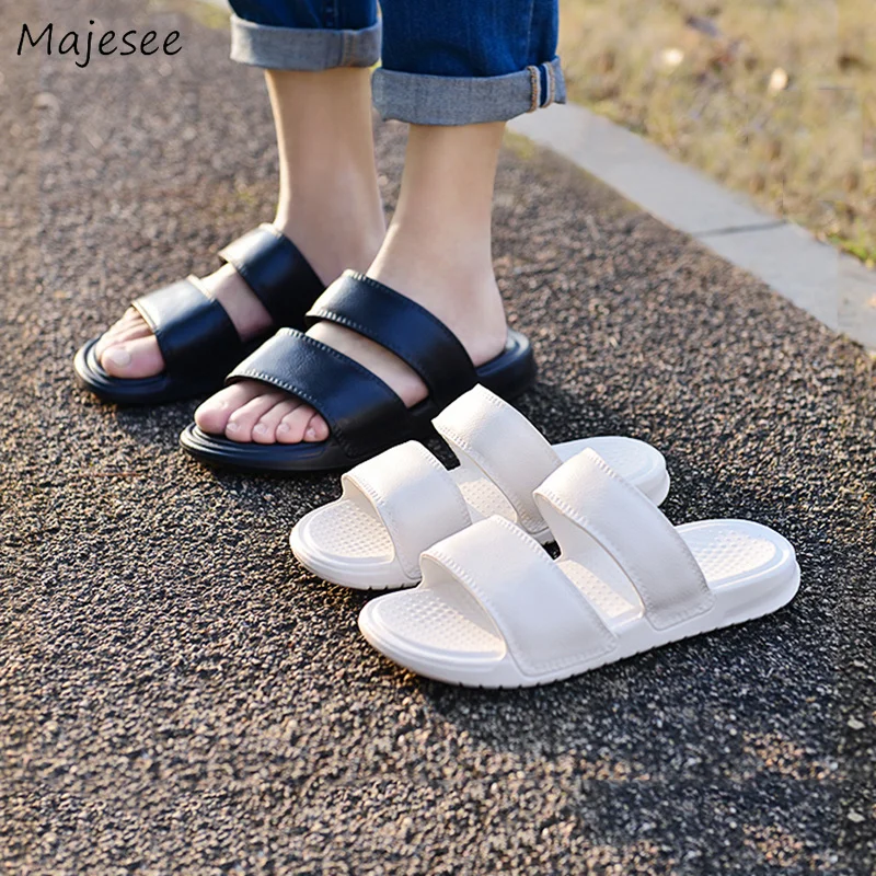 Men's Slippers Thick Bottom Simple Solid Color Chic Trendy Summer Breathable Men Beach Vacation Slipper All-match Korean Style
Men's Slippers Thick Bottom Simple Solid Color Chic Trendy Summer Breathable Men Beach Vacation Slipper All-match Korean Style