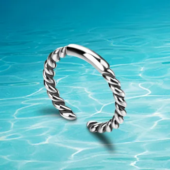 Authentic 925 sterling silver ring,sterling silver ring men and women Couples ring.Retro Thai silver twist pattern line
Authentic 925 sterling silver ring,sterling silver ring men and women Couples ring.Retro Thai silver twist pattern line