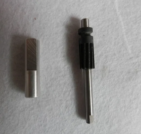 OIL PUMP PISTON PLUNGER SHAFT FITS JONSERED CHAINSAW 2141 2145 2150 CS2141 CS2150 CS2245 CHAINSAWS OILER KIT
OIL PUMP PISTON PLUNGER SHAFT FITS JONSERED CHAINSAW 2141 2145 2150 CS2141 CS2150 CS2245 CHAINSAWS OILER KIT