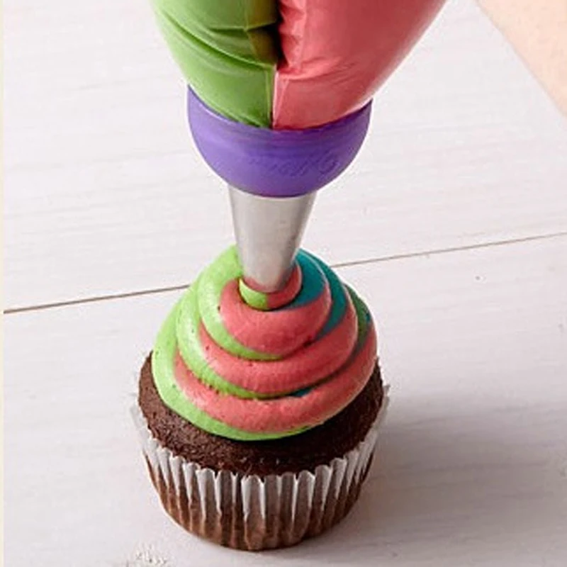 Icing Cream Piping Bag Nozzle Converter Tri-color Silicone Mold Cake Decorating Tools For Cupcake Fondant Cookie 3 Hole
Icing Cream Piping Bag Nozzle Converter Tri-color Silicone Mold Cake Decorating Tools For Cupcake Fondant Cookie 3 Hole