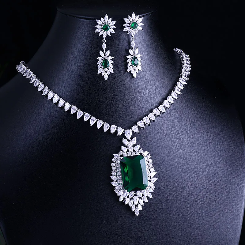 Green Zirconia AAA Cubic Zircon Jewelry Sets ,Earrings /Necklace,Promotion,Nickel Free, Factory price
Green Zirconia AAA Cubic Zircon Jewelry Sets ,Earrings /Necklace,Promotion,Nickel Free, Factory price