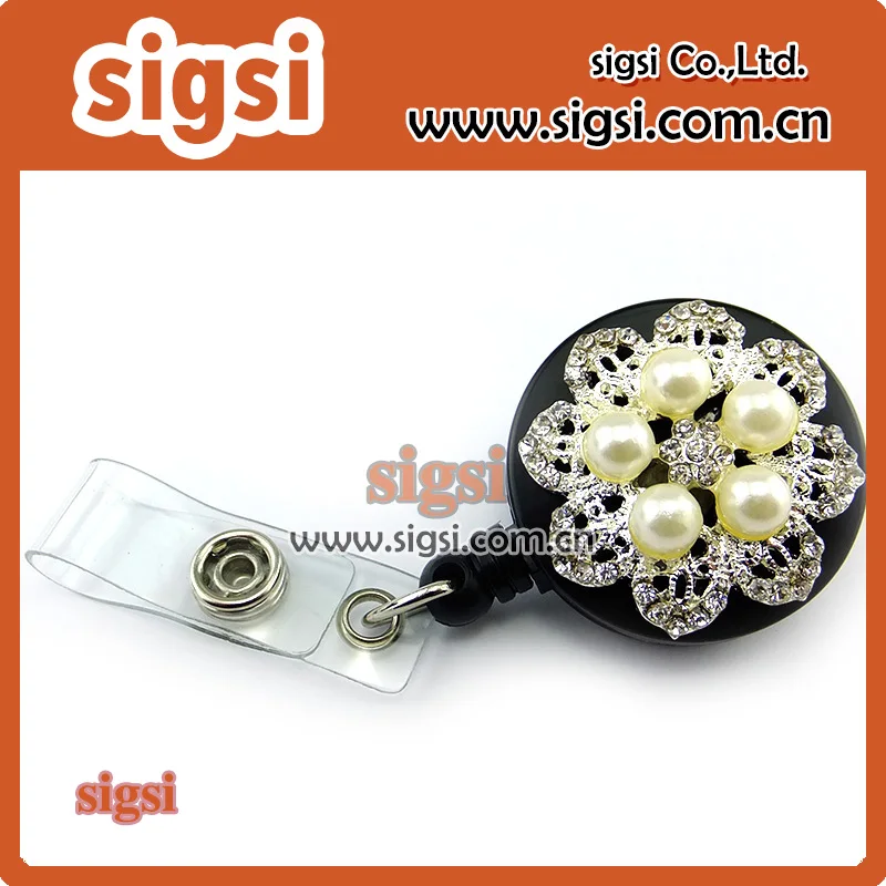100pcs wholesale Pearl Flower Rhinestone Retractable Badge Reel/ID Badge Holder for wedding
100pcs wholesale Pearl Flower Rhinestone Retractable Badge Reel/ID Badge Holder for wedding