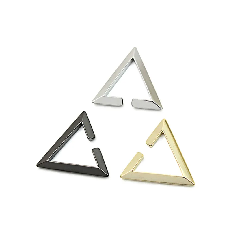 Punk Unisex Edgy Tragus Piercing Earring Alloy Gold Triangle Men Ear Cuff Fake None Piercing Earring For Women 2018 Top Quality
Punk Unisex Edgy Tragus Piercing Earring Alloy Gold Triangle Men Ear Cuff Fake None Piercing Earring For Women 2018 Top Quality