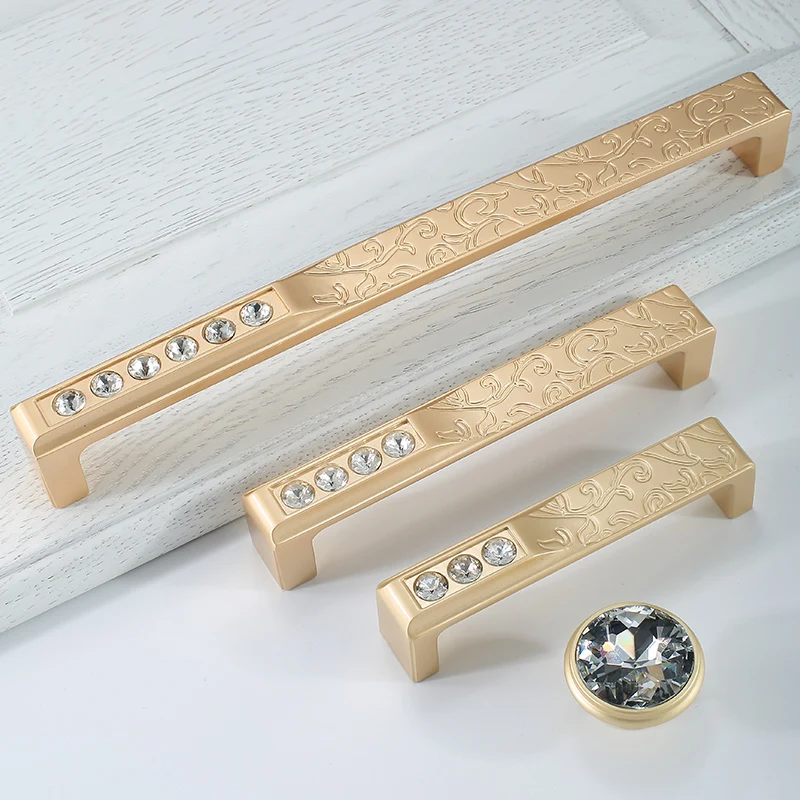 European Long Hardware Small Handle Crystal Diamond Wardrobe Door Handle Modern Minimalist Cabinet Drawer Handle
European Long Hardware Small Handle Crystal Diamond Wardrobe Door Handle Modern Minimalist Cabinet Drawer Handle