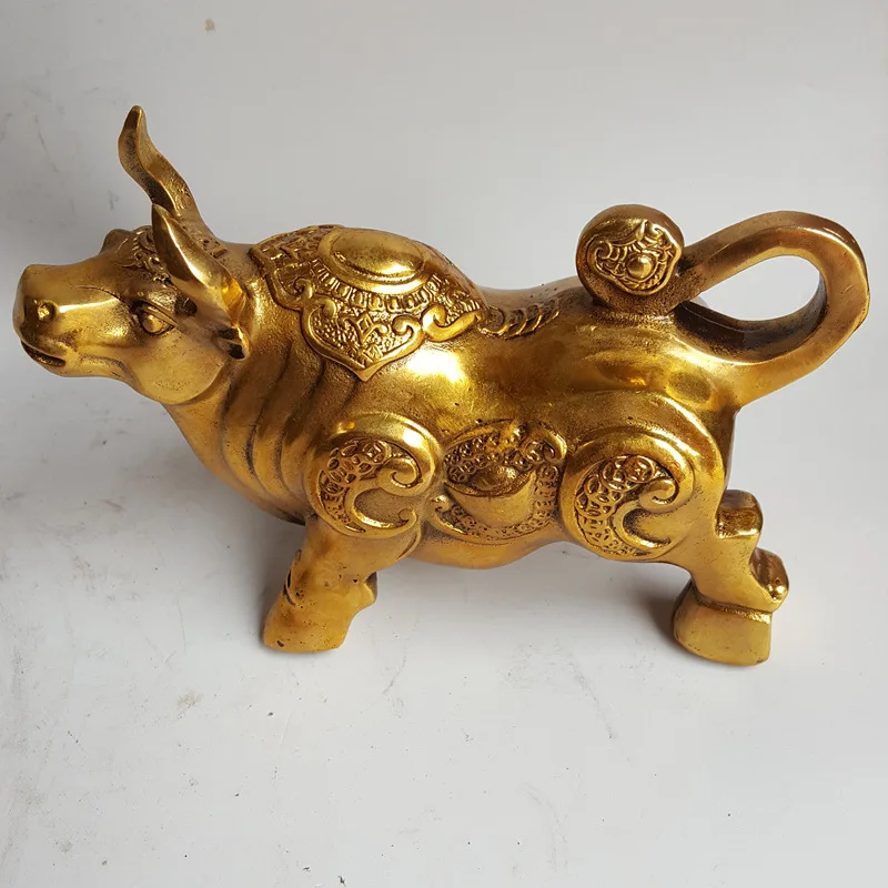 The latest style folk sculpture twelve zodiac statue pure yellow copper ox fortune cow decoration free delivery.
The latest style folk sculpture twelve zodiac statue pure yellow copper ox fortune cow decoration free delivery.