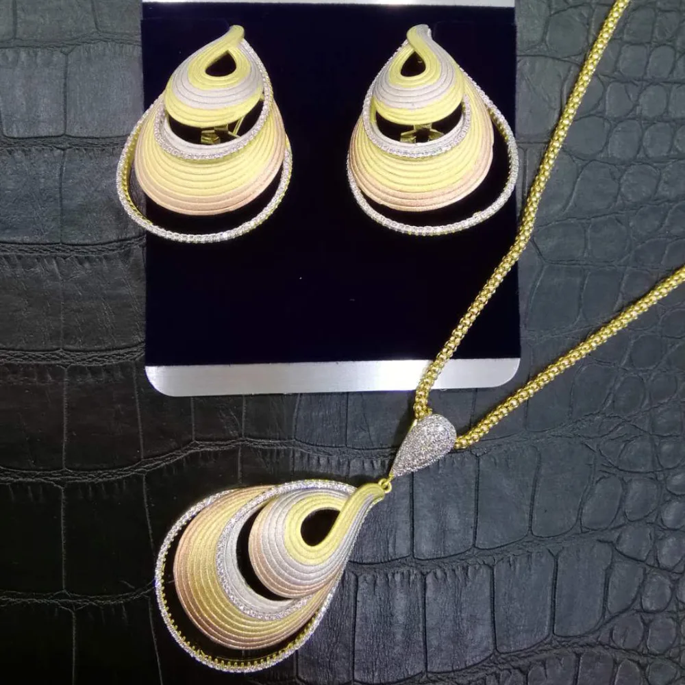 GODKI Luxury DUBAI GOLD Necklace Earring Sets Water Drop Nigerian Jewelry Sets for Women Wedding African beads jewelry set
GODKI Luxury DUBAI GOLD Necklace Earring Sets Water Drop Nigerian Jewelry Sets for Women Wedding African beads jewelry set