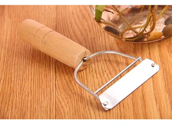 

1PC S/Steel wihe wood handle Carrot Cutters Peelers Zester Grater Grade Shredder Slicer Vegetable Julienne Peeler KC 1411