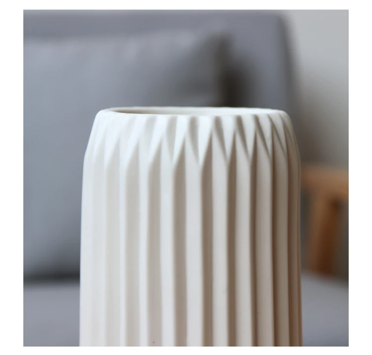 Ribbed Porcelain Ivory Vase Ribbed Porcelain Ivory Vase