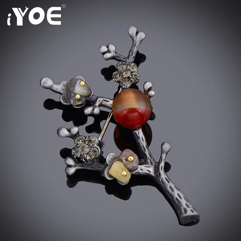 IYOE Brand Red Beads Vintage Plum Flower Brooch Pin for Women Simple Antique Silver Color Retro Tree Brooches Jewelry Gifts
IYOE Brand Red Beads Vintage Plum Flower Brooch Pin for Women Simple Antique Silver Color Retro Tree Brooches Jewelry Gifts