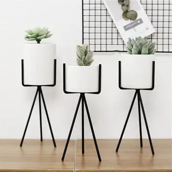 White Ceramic Plant Pot with Metal Frame Nordic Home Simple Decor Table Vase Chic Cosmetic Brush Storage Jar Chic Candle Can
White Ceramic Plant Pot with Metal Frame Nordic Home Simple Decor Table Vase Chic Cosmetic Brush Storage Jar Chic Candle Can