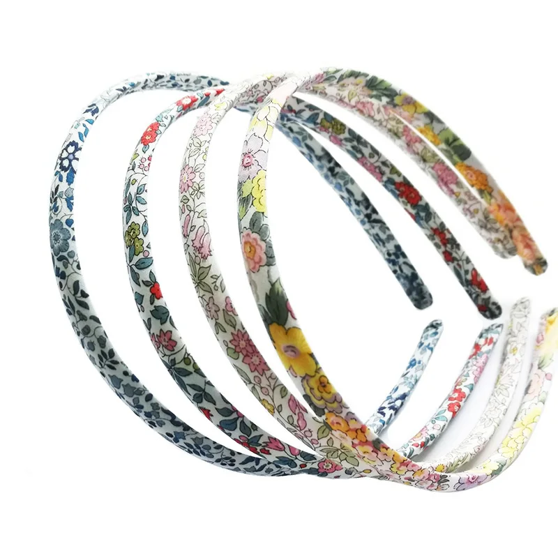 3pcs Children Fabric Covered Headbands 1cm wide Floral Printed Cotton Fabric Hairbands for Girls Hair Accessories
3pcs Children Fabric Covered Headbands 1cm wide Floral Printed Cotton Fabric Hairbands for Girls Hair Accessories