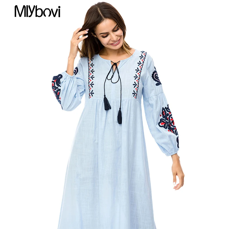 Fashion Women Embroidery Dress 2018 Blue Lantern Sleeve Female Muslim Dress Loose Maxi Islamic abaya dubai kaftan Moroccan Robe
Fashion Women Embroidery Dress 2018 Blue Lantern Sleeve Female Muslim Dress Loose Maxi Islamic abaya dubai kaftan Moroccan Robe