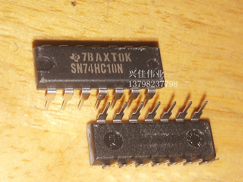 10PCS New original authentic SN74HC10N 74HC10 DIP-14 triple 3-input NAND gate positive
10PCS New original authentic SN74HC10N 74HC10 DIP-14 triple 3-input NAND gate positive