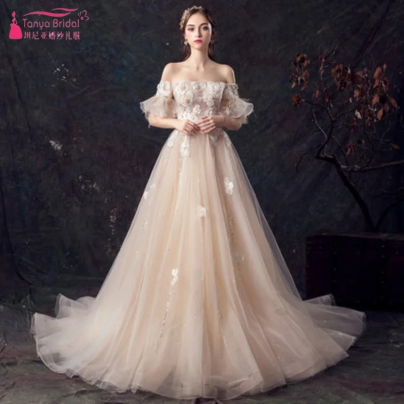 TANYA BRIDAL Robe De Mariee Short Sleeve Wedding Dresses 2019 Sexy Appliques Beaded Vintage A Line Bridal Gown Plus Size DQG848
TANYA BRIDAL Robe De Mariee Short Sleeve Wedding Dresses 2019 Sexy Appliques Beaded Vintage A Line Bridal Gown Plus Size DQG848