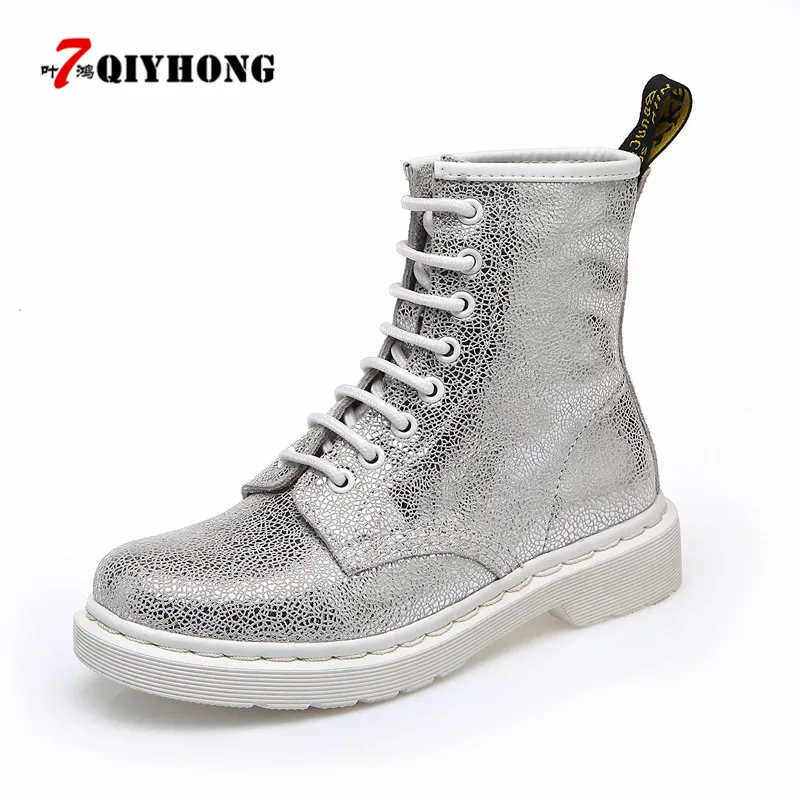 QIYHONG Brand 2018 Spring And Autumn New White Genuine Leather Martin Boots Women'S Ankle Fashion Motorcycle Boots Botas Mujer
QIYHONG Brand 2018 Spring And Autumn New White Genuine Leather Martin Boots Women'S Ankle Fashion Motorcycle Boots Botas Mujer