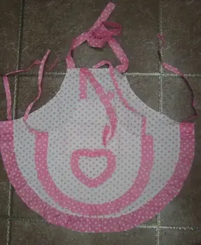 Wholesale lot Mommy and me Set White Pink Polka dot Heart Shape Pocket cotton cooking Baking apron
Wholesale lot Mommy and me Set White Pink Polka dot Heart Shape Pocket cotton cooking Baking apron