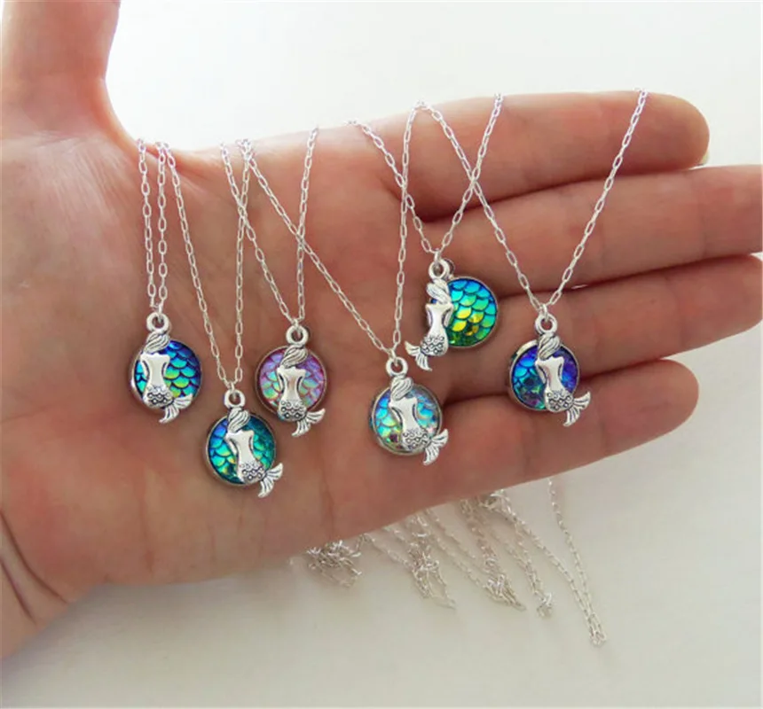 2019 New Romantic Mermaid Fish Color Scale Pendant Necklace 11 Colors Scale Mermaids Necklaces For Woman Friends Vacation Jewelr
2019 New Romantic Mermaid Fish Color Scale Pendant Necklace 11 Colors Scale Mermaids Necklaces For Woman Friends Vacation Jewelr