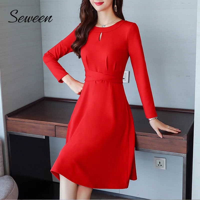 Korean Autumn Dress Women 2018 Fashion O Neck Long Sleeve Midi Dress Casual Slim A Line Dresses With Belt Wine-red Black Red
Korean Autumn Dress Women 2018 Fashion O Neck Long Sleeve Midi Dress Casual Slim A Line Dresses With Belt Wine-red Black Red