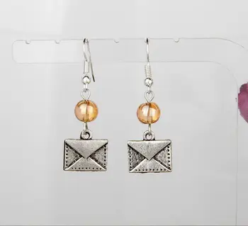 2016 Hot 40 Pair Retro Silver Envelope Charm Pendants Bohemian Drape Earrings Fashion Jewelry DIY For Women Top Quality J528
2016 Hot 40 Pair Retro Silver Envelope Charm Pendants Bohemian Drape Earrings Fashion Jewelry DIY For Women Top Quality J528