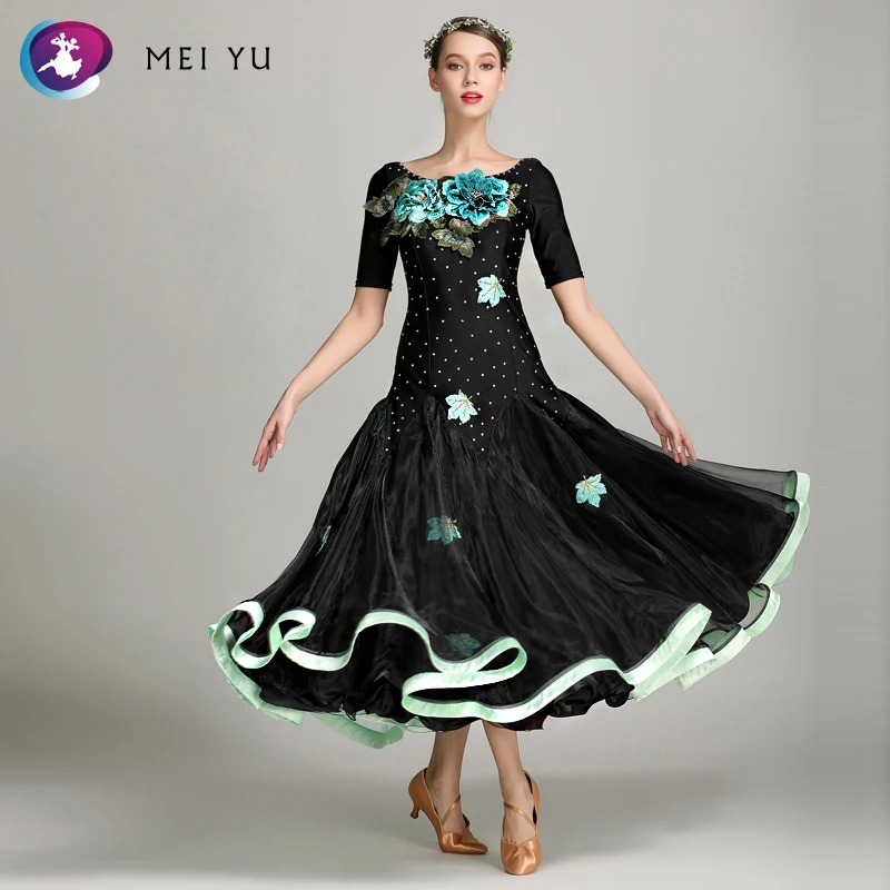 MEI YU S9021New Heavy Industry Modern Dance Skirt Embroidered National Standard Dance Costume Performance Costume
MEI YU S9021New Heavy Industry Modern Dance Skirt Embroidered National Standard Dance Costume Performance Costume