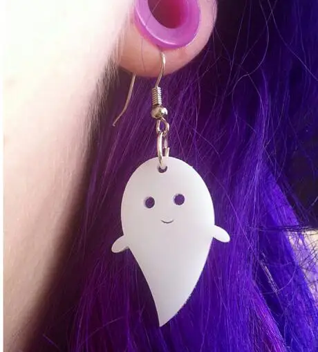 2017 new fashion simple style acrylic apparition fish bone drop earrings for men women child Halloween jewelry gift accessories
2017 new fashion simple style acrylic apparition fish bone drop earrings for men women child Halloween jewelry gift accessories