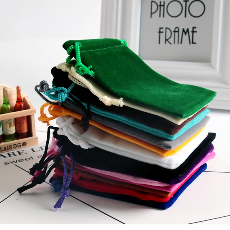 10pcs/lot Small Velvet Bag 5x7 7x9 9x12cm Candy Nuts Jewelry Packaging Bags Party Wedding Decoration Velvet Pouch Gift Bags
10pcs/lot Small Velvet Bag 5x7 7x9 9x12cm Candy Nuts Jewelry Packaging Bags Party Wedding Decoration Velvet Pouch Gift Bags