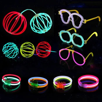 100pcs Fluorescence Light Glow Sticks Bracelets Necklaces Neon Party Stickers Sports Event Festive Party Supplies Concert Decor
100pcs Fluorescence Light Glow Sticks Bracelets Necklaces Neon Party Stickers Sports Event Festive Party Supplies Concert Decor