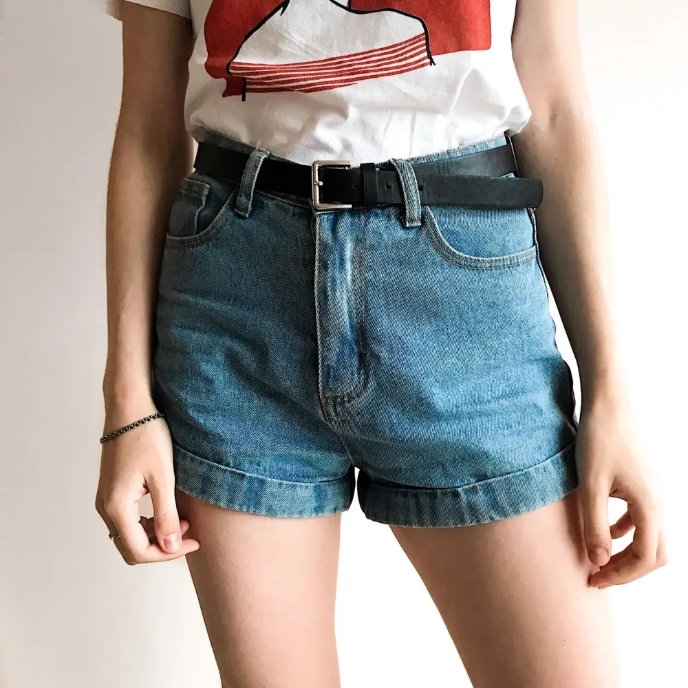 Wixra Basic Denim Shorts For Women 2018 Summer New Branded Trendy Slim Plus Size Short Pants High Waist Casual Jeans Shorts
Wixra Basic Denim Shorts For Women 2018 Summer New Branded Trendy Slim Plus Size Short Pants High Waist Casual Jeans Shorts