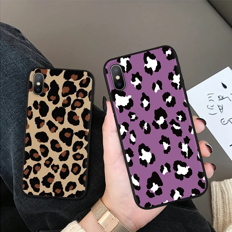 Leopard Pattern Silicone Case For iPhone X 7 Plus 8 5 5S Fundas For iPhone 6 6s Plus Coque For iPhone Xs Max XR TPU 7plus Cover
Leopard Pattern Silicone Case For iPhone X 7 Plus 8 5 5S Fundas For iPhone 6 6s Plus Coque For iPhone Xs Max XR TPU 7plus Cover