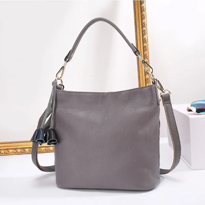100% Genuine Leather Small Women's Shoulder Bags Female Small Handbag Ladies' Cross Body Messenger Bag
100% Genuine Leather Small Women's Shoulder Bags Female Small Handbag Ladies' Cross Body Messenger Bag