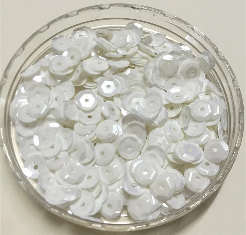 New Items Solid white Oil Lustrous Loose Sequins 50g 3000pcs 6mm Cup Round Paillette Sewing, Wedding Craft Garment Accessories
New Items Solid white Oil Lustrous Loose Sequins 50g 3000pcs 6mm Cup Round Paillette Sewing, Wedding Craft Garment Accessories