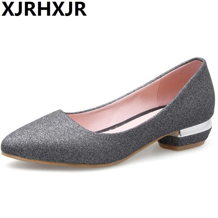 XJRHXJR 2019 New Fashion Spring Women Brand Designer Glitter Gold Silver Party Shoes Summer Elegant Low Heel Pumps Footwears
XJRHXJR 2019 New Fashion Spring Women Brand Designer Glitter Gold Silver Party Shoes Summer Elegant Low Heel Pumps Footwears