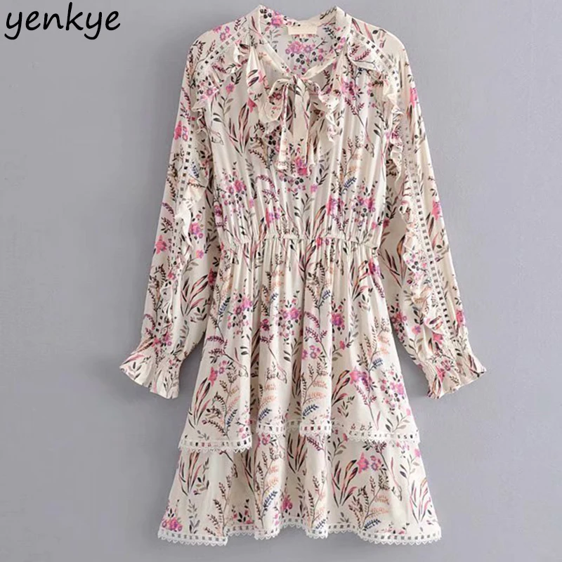 2019 Women Sexy Hollow Out Floral Print Ruffle Dress Lady Lace Up V Neck Long Sleeve Elastic Waist A-line Summer Boho Dress
2019 Women Sexy Hollow Out Floral Print Ruffle Dress Lady Lace Up V Neck Long Sleeve Elastic Waist A-line Summer Boho Dress