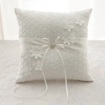 

20x20cm Lace Pearl Wedding Ring Pillow Ivory Cushion Bearer With Flower Buds Beach Ceremony Pocket 8 Inch Engagement Supplies