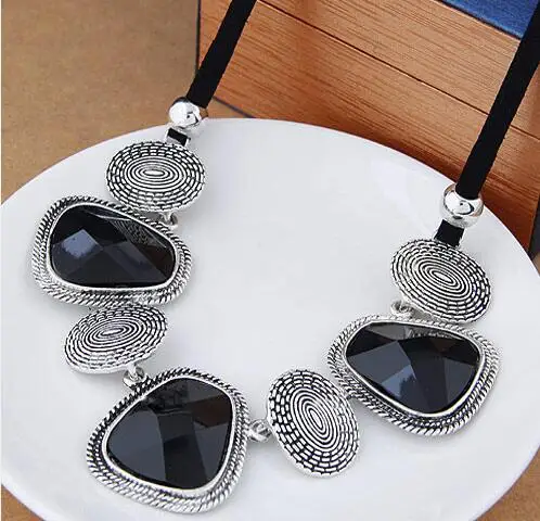 MX0241 Tide metal costly gem brief necklace Accessories pendant Black Stone Leather Geometric Leather collar necklaces
MX0241 Tide metal costly gem brief necklace Accessories pendant Black Stone Leather Geometric Leather collar necklaces