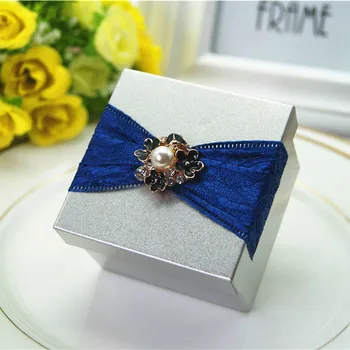 free shipping lace ribbon flower square metal party favor boxes, 20pcs/lot,BY17060303
free shipping lace ribbon flower square metal party favor boxes, 20pcs/lot,BY17060303