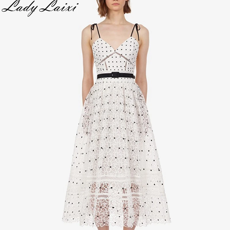 2019 Summer Runway Self portrait Polka-Dot Lace Dress Women Sexy Spaghetti Strap V-neck Backless Hollow Out Midi Dress
2019 Summer Runway Self portrait Polka-Dot Lace Dress Women Sexy Spaghetti Strap V-neck Backless Hollow Out Midi Dress