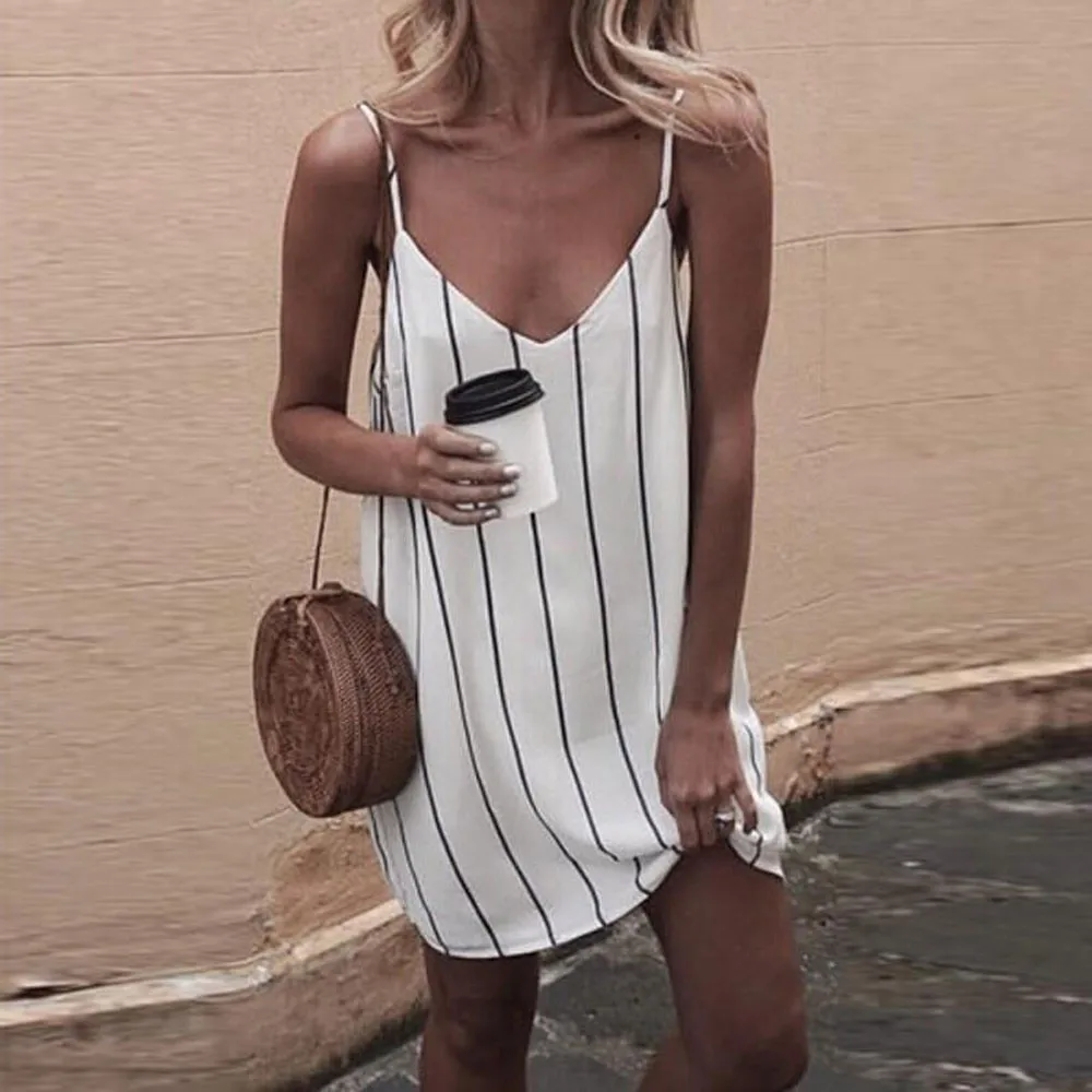 Women's Striped Printed Sleeveless Boho Maxi Party Cocktail Beach White dress Sundress fatos de banho everything for the beach
Women's Striped Printed Sleeveless Boho Maxi Party Cocktail Beach White dress Sundress fatos de banho everything for the beach
