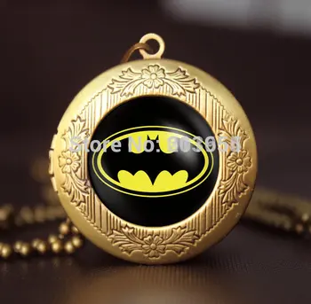 Wholesale 12pcs/lot fashion jewelry movie Batman locket necklace superhero pendant Batman vintage pendant lockets superhero 2017
Wholesale 12pcs/lot fashion jewelry movie Batman locket necklace superhero pendant Batman vintage pendant lockets superhero 2017