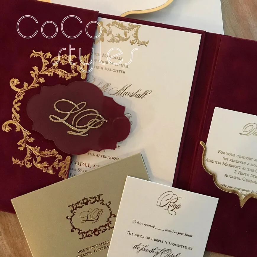 Cocostyles custom luxury gold foiling velvet boxed invitation card with acrylic logo design for royal wedding invitations
Cocostyles custom luxury gold foiling velvet boxed invitation card with acrylic logo design for royal wedding invitations