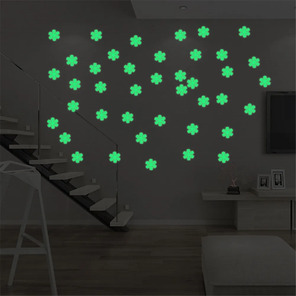 Phosphorescent Snowflake Fosforescente Poster Noctilucent Luminous Stickers Bedroom Wall Sticker Ceiling Decal Home Decoration
Phosphorescent Snowflake Fosforescente Poster Noctilucent Luminous Stickers Bedroom Wall Sticker Ceiling Decal Home Decoration