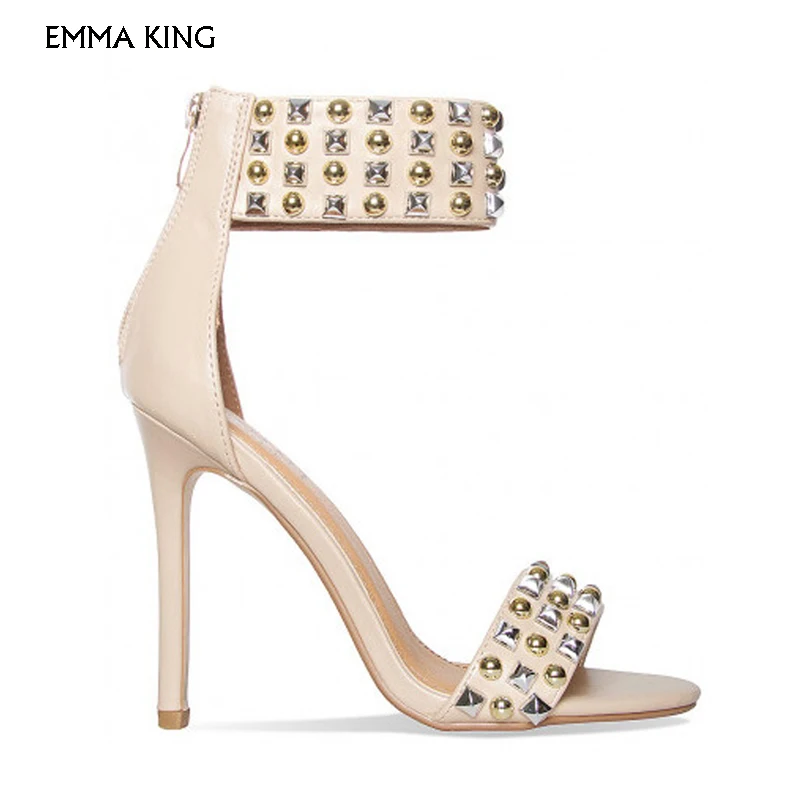 EMMA KING NEW Rivet Buckles Female Sandals Hollowed Out Sexy Fashion Open Toe Party Shoes Women Plus Size Sandalias Mujer35#-43#
EMMA KING NEW Rivet Buckles Female Sandals Hollowed Out Sexy Fashion Open Toe Party Shoes Women Plus Size Sandalias Mujer35#-43#